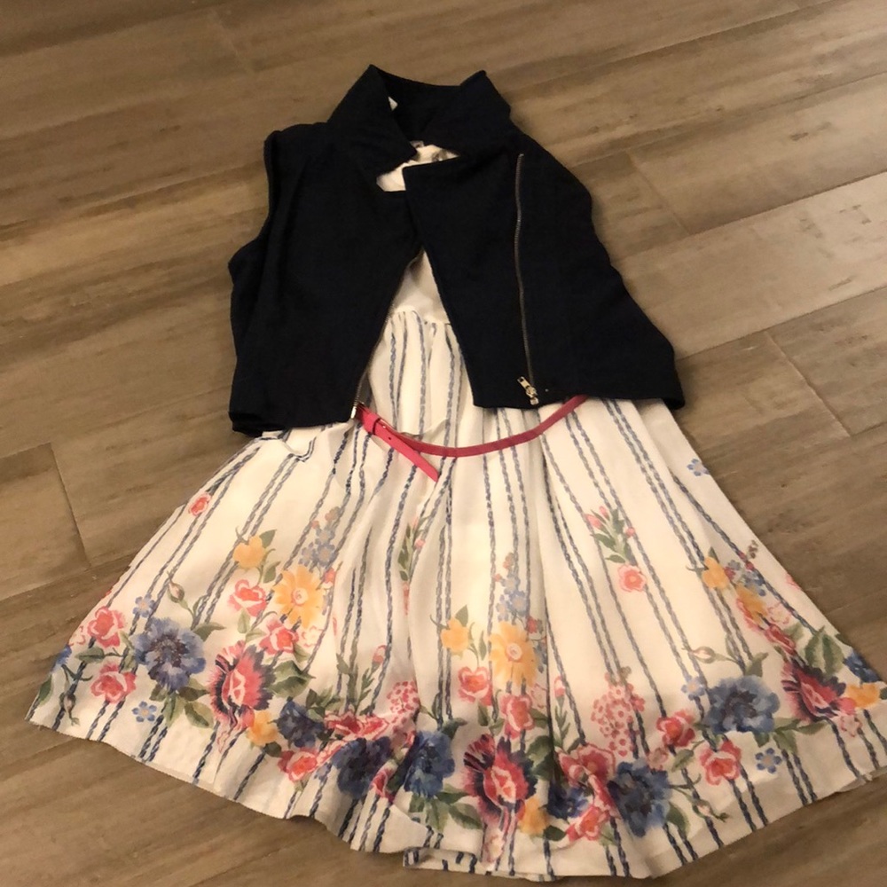 Girls dress